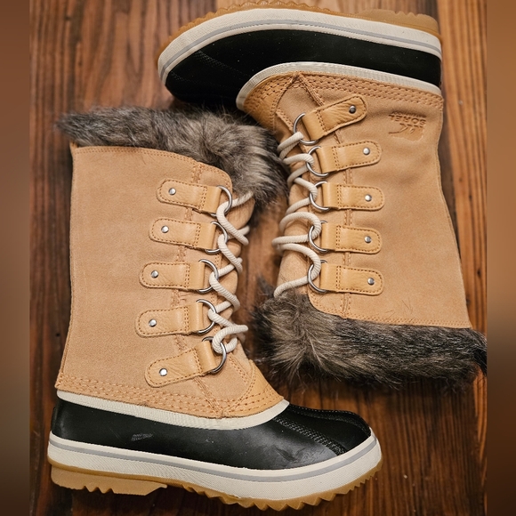 Sorel Joan of Arctic Insulated Waterproof Women's Winter Boot 5 - Picture 2 of 8